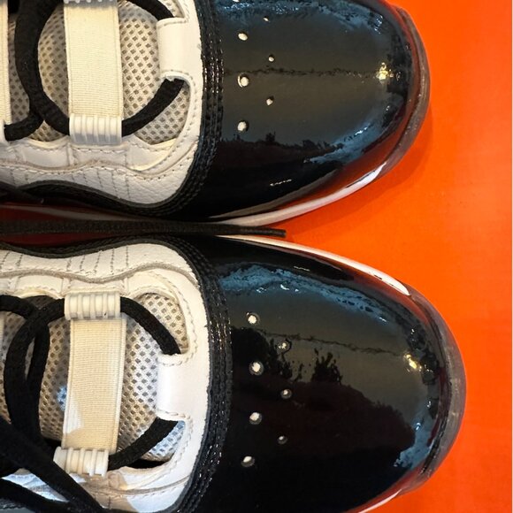 Nike Mens, ZOOM Phenom Supreme, Size 11.5, Not Worn, With Box, BLACK/ WHITE - Picture 4 of 6